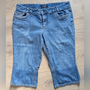 Lane Bryant Classic Blue‎ Denim Cropped Capri Jeans